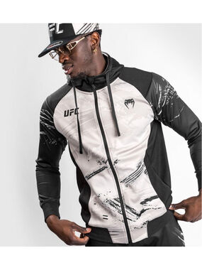 Men's Venum Authentic Fight Week 2.0 Zip Hoodie - Sand SZ Small